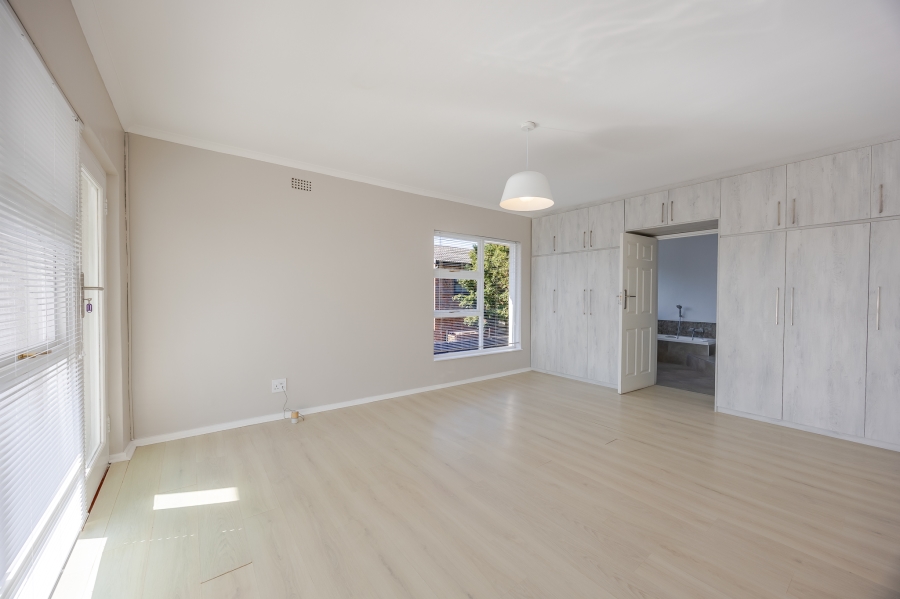 4 Bedroom Property for Sale in Belgravia Western Cape